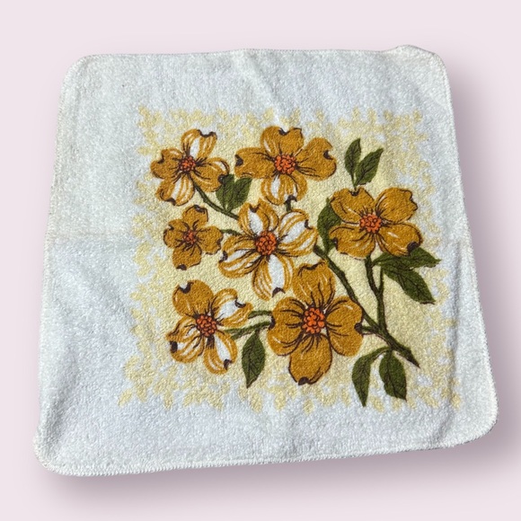 Set Of Four Vintage 1970’s Retro Floral Bamboo Print Hand Towels Decor - Picture 5 of 8